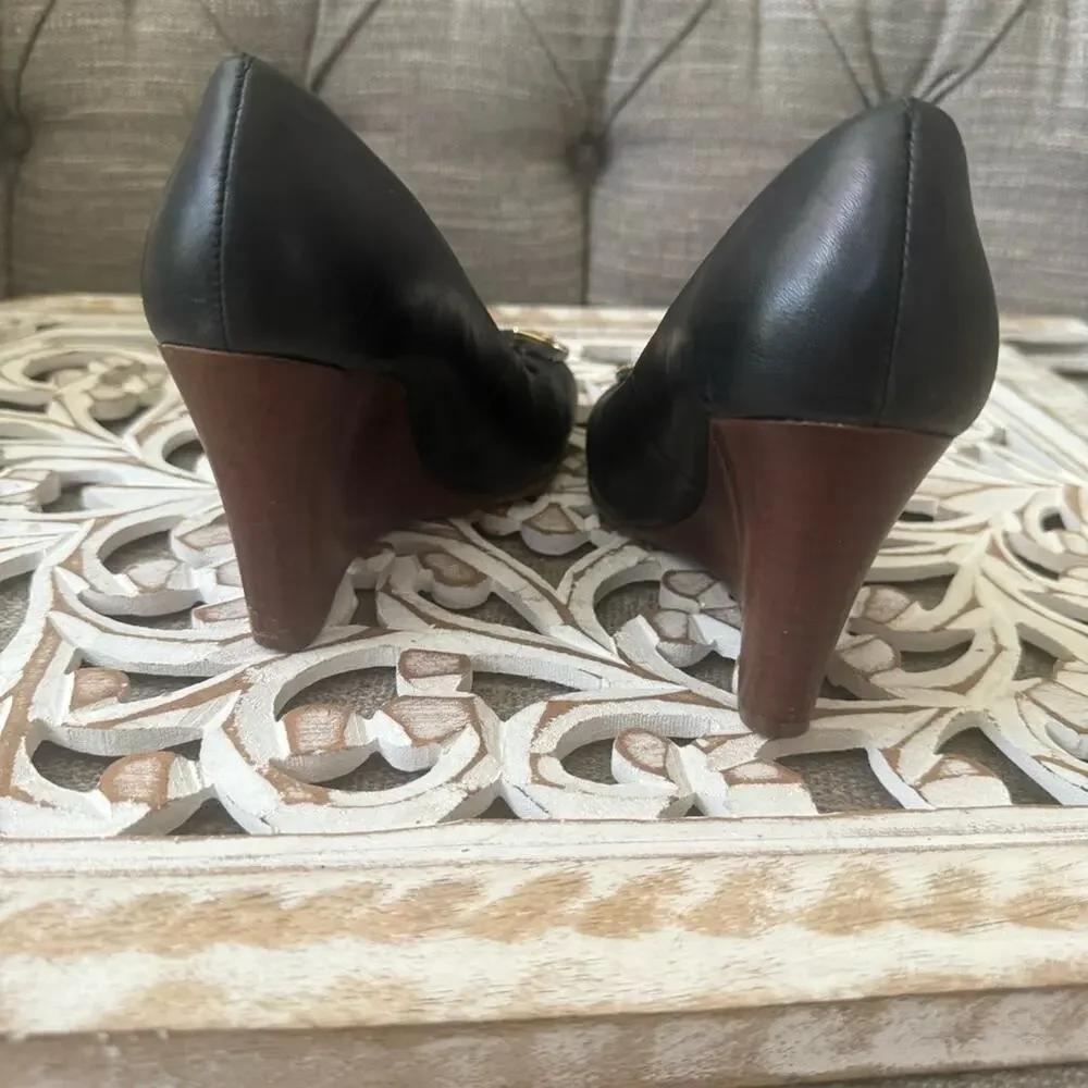 Tory Burch Black Wedge Heels Gold Logo Shoes Women’s 6
